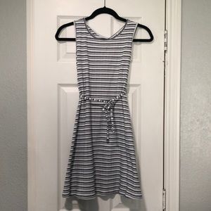 Jessica Simpson maternity sundress